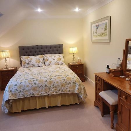 The Croft Guest House นาร์เบิร์ธ ภายนอก รูปภาพ